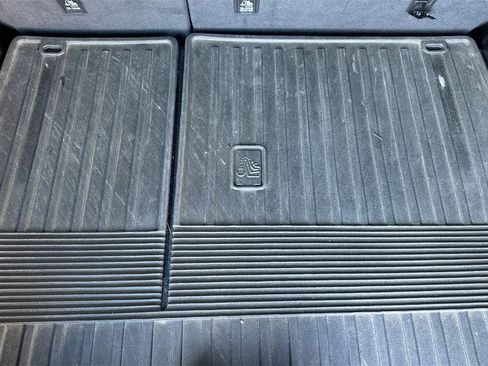 Used 2017 Toyota Highlander Limited image 15