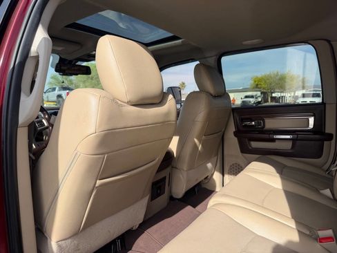 Used 2018 RAM 3500 Laramie image 23