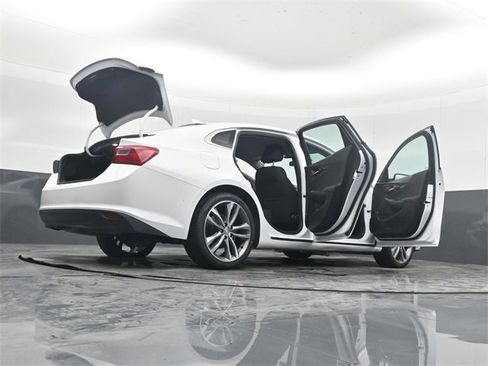 Used 2023 Chevrolet Malibu LT image 51