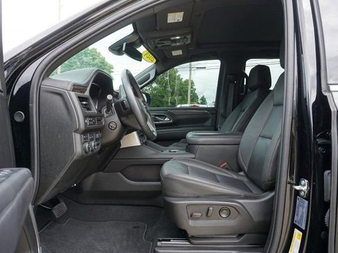 Used 2024 Chevrolet Tahoe LT w/ Luxury Package AWD/4WD image 23