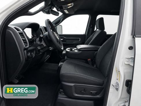 Used 2025 RAM 2500 Big Horn AWD/4WD image 10