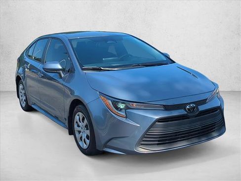 Certified 2026 Toyota Corolla LE FWD image 3