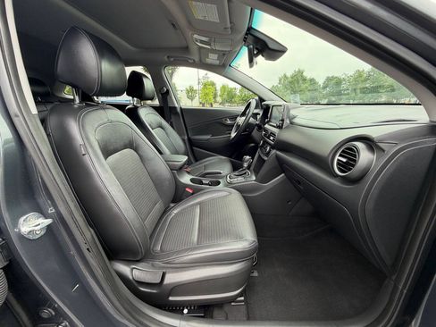 Used 2021 Hyundai Kona Ultimate FWD image 16
