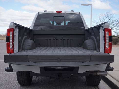 New 2026 Ford F250 Lariat w/ Black Appearance Package AWD/4WD image 18