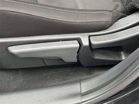 Certified 2025 Nissan Sentra SR image 15