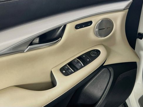 Used 2021 INFINITI QX50 Sensory w/ Accent Package AWD/4WD image 18