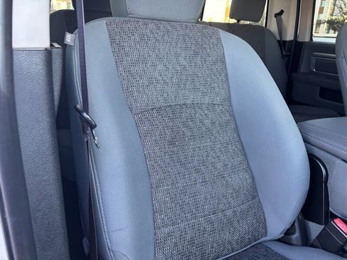 Used 2018 RAM 2500 Lone Star image 27