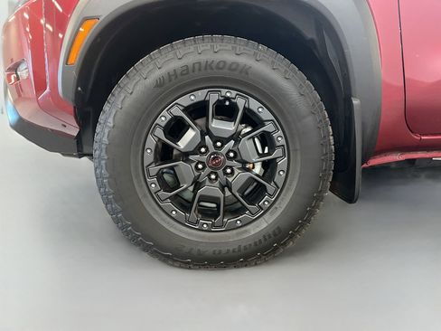 Used 2023 Nissan Frontier PRO-4X w/ Pro-4X Premium Package AWD/4WD image 33