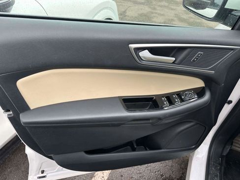 Used 2019 Ford Edge SEL w/ Equipment Group 201A image 15