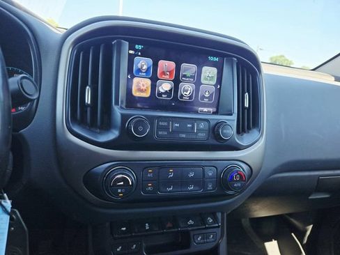 Used 2017 Chevrolet Colorado Z71 AWD/4WD image 13