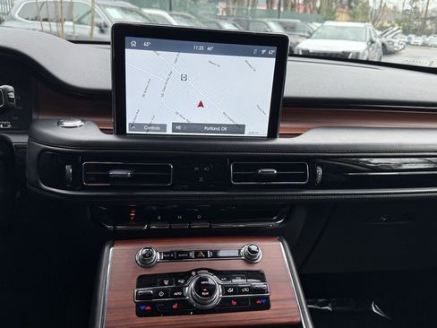 Used 2023 Lincoln Aviator Reserve image 35