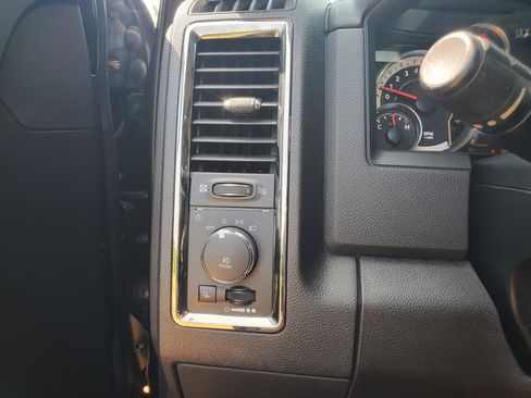 Used 2017 RAM 1500 Sport w/ Quick Order Package 26Q Night AWD/4WD image 27