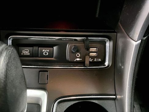 Used 2021 Subaru Ascent Limited w/ Technology Package AWD/4WD image 27