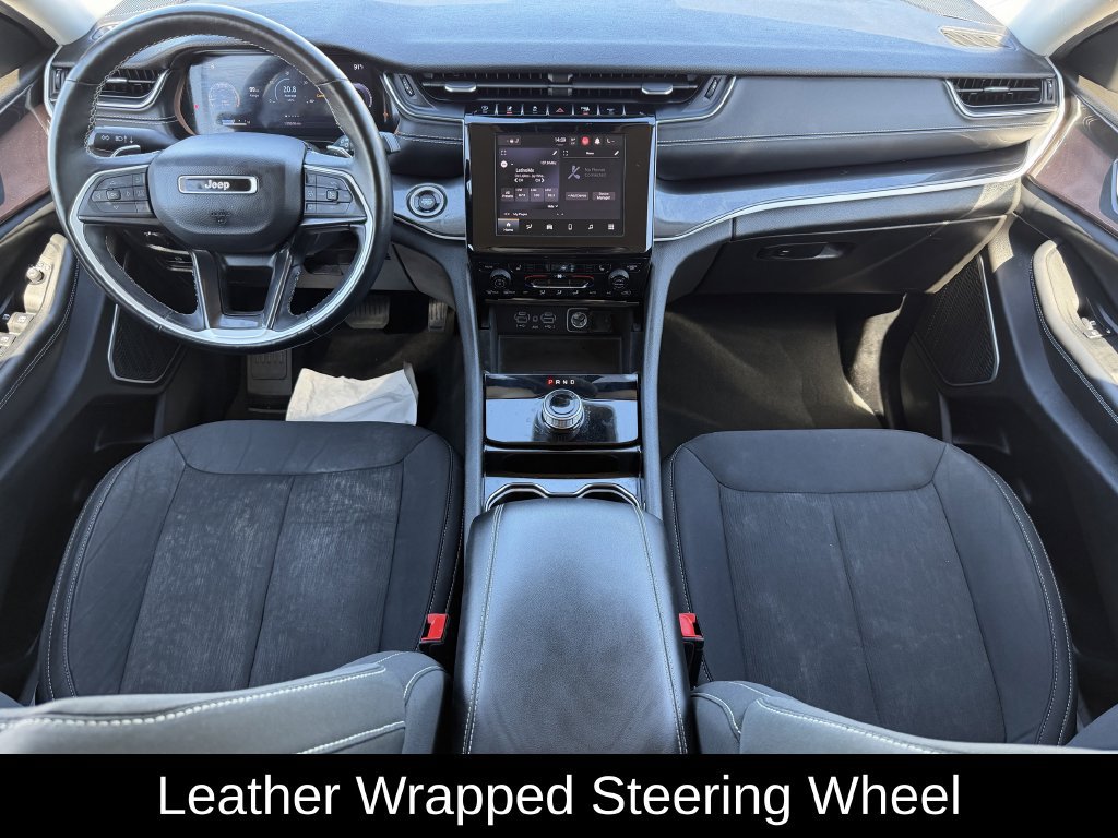 Used 2022 Jeep Grand Cherokee L Laredo w/ Luxury Tech Group I RWD image 10