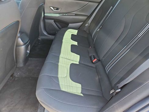 Used 2024 Hyundai Elantra SEL image 19