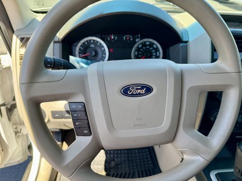Used 2012 Ford Escape XLS FWD image 14