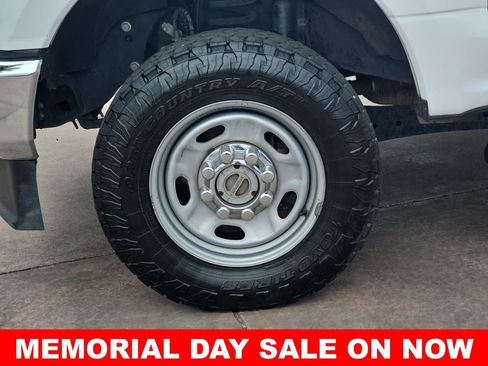 Used 2020 Ford F250 XL w/ Power Equipment Group AWD/4WD image 35