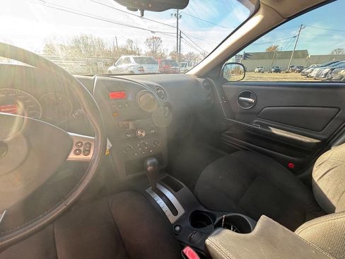 Used 2008 Pontiac Grand Prix image 8