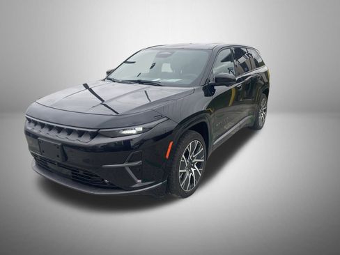 Used 2025 Jeep Wagoneer S Limited image 1