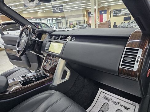 Used 2017 Land Rover Range Rover HSE AWD/4WD image 22
