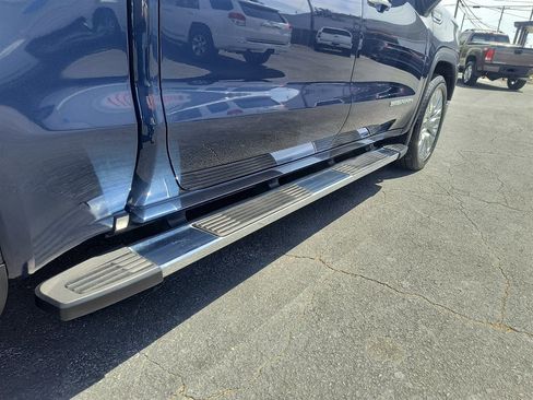 Used 2021 GMC Sierra 1500 SLT w/ SLT Premium Package image 16