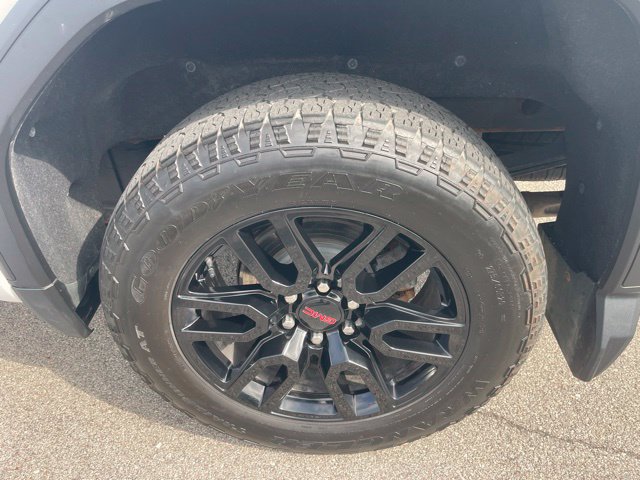 Used 2022 GMC Sierra 1500 Elevation w/ LPO, Elevation Black Package AWD/4WD image 30