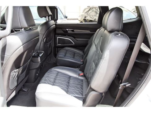 Used 2024 Kia Telluride EX X-Line AWD/4WD image 10