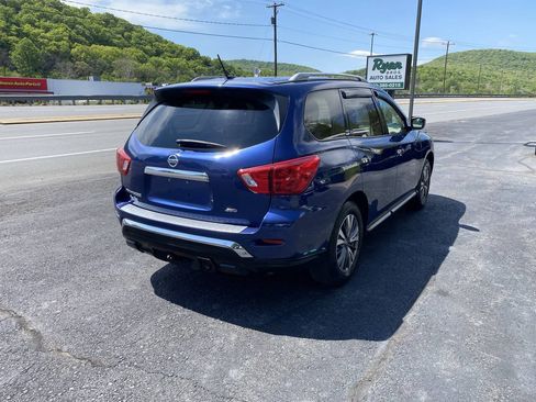 Used 2017 Nissan Pathfinder S AWD/4WD image 6