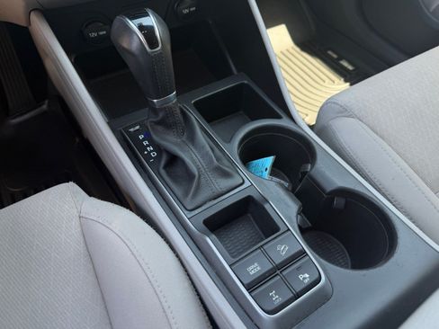 Used 2018 Hyundai Tucson Value AWD/4WD image 23