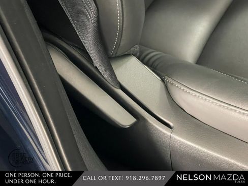 Certified 2025 MAZDA CX-30 AWD 2.5 S w/ Preferred Package image 44