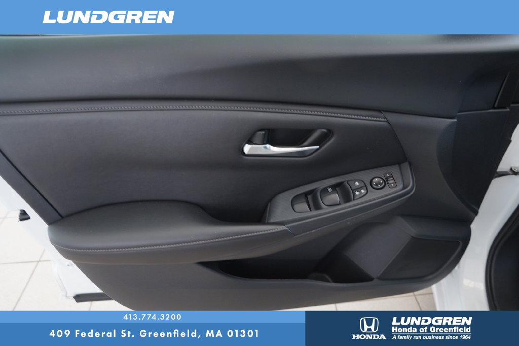 Used 2024 Nissan Sentra SV FWD image 14
