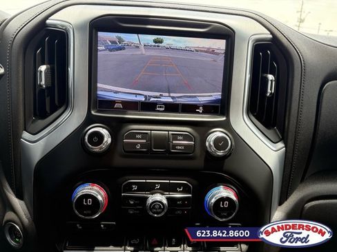 Used 2021 GMC Sierra 1500 SLT w/ Max Trailering Package AWD/4WD image 18