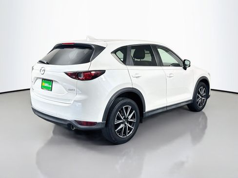 Used 2018 MAZDA CX-5 Touring w/ Preferred Equipment Package FWD image 10