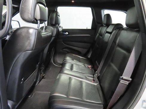 Used 2019 Jeep Grand Cherokee High Altitude image 32
