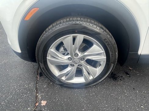 Certified 2026 Buick Encore GX Preferred w/ Comfort Package image 9