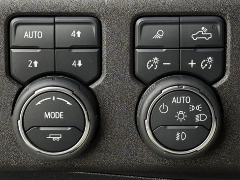 Certified 2024 Chevrolet Silverado 2500 LTZ w/ LTZ Convenience Package image 19