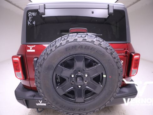 New 2025 Ford Bronco Big Bend w/ Black Diamond Package image 4