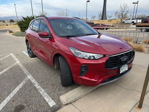 Used 2023 Ford Escape ST-Line Select w/ Tech Pack #1 image 5