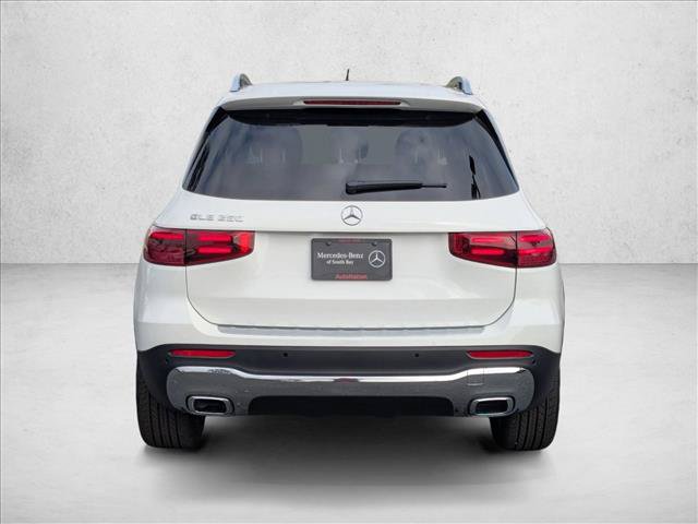 Used 2026 Mercedes-Benz GLB 250 image 8