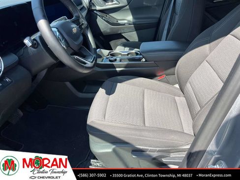 Certified 2026 Chevrolet Equinox LT FWD image 17