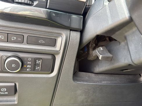 Used 2021 Ford F150 XLT w/ Equipment Group 302A High image 17