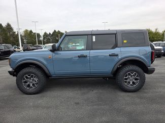 New 2025 Ford Bronco Badlands video 2