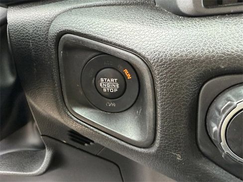 Used 2024 Jeep Wrangler Sport S image 27