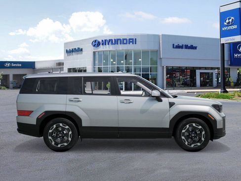 New 2026 Hyundai Santa Fe SE image 7