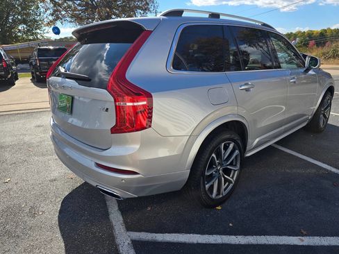 Used 2019 Volvo XC90 T6 Momentum w/ Protection Package image 6