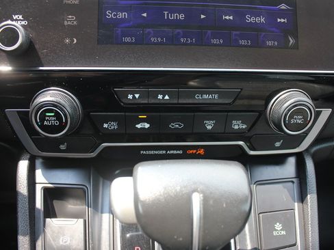 Used 2018 Honda CR-V Touring image 18