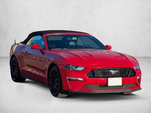 Used 2018 Ford Mustang GT Premium w/ GT Performance Package image 3
