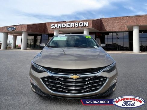 Used 2023 Chevrolet Malibu LT w/ Driver Confidence Package FWD image 8