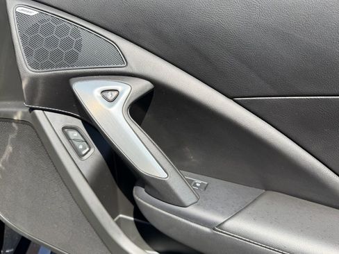 Used 2019 Chevrolet Corvette Z06 RWD image 18