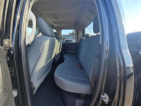 Used 2014 RAM 1500 Express image 12